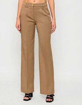 Marciano Guess - Spodnie damskie na lato ze sklepu: Gomez Fashion Store w kategorii: Spodnie damskie - zdjęcie 874714-BD9-10338_MG262W000008T52