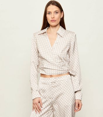Bluzka damska casual Marciano Guess ze sklepu: Gomez Fashion Store w kategorii: Bluzki damskie - zdjęcie 874714-BD9-10338_MG262W000011T72