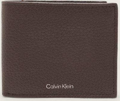 Portfel męski na zimę Calvin Klein ze sklepu: Gomez Fashion Store w kategorii: Portfele męskie - zdjęcie 874714-BD9-10338_CK262M000136E14