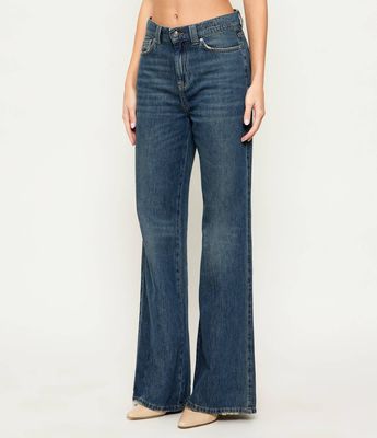 Jeansy damskie na wiosnę Marella SPORT ze sklepu: Gomez Fashion Store w kategorii: Jeansy damskie - zdjęcie 874714-BD9-10338_MR261W000008001