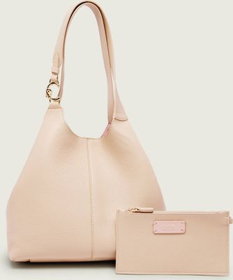 Shopper bag na wiosnę Coccinelle ze sklepu: Gomez Fashion Store w kategorii: Torby Shopper bag - zdjęcie 874714-BD9-10338_CL261W000060942