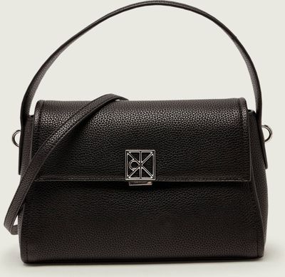 Kuferek Calvin Klein ze sklepu: Gomez Fashion Store w kategorii: Kuferki - zdjęcie 874714-BD9-10338_CK262W000017544