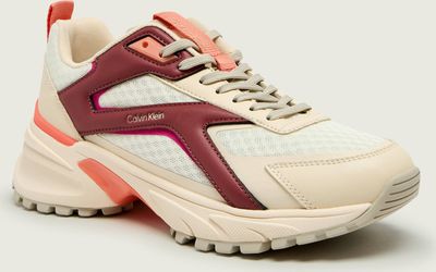 Calvin Klein - Buty sportowe damskie casual ze sklepu: Gomez Fashion Store w kategorii: Buty sportowe damskie - zdjęcie 874714-BD9-10338_CK262W000107Y66