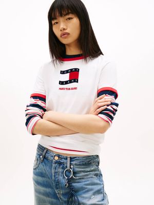 Tommy Jeans - Bluzka damska wiosenna ze sklepu: Gomez Fashion Store w kategorii: Bluzki damskie - zdjęcie 874714-BD9-10338_TM262W000096A07