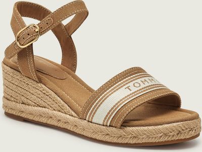 Tommy Hilfiger - Sandały damskie na lato ze sklepu: Gomez Fashion Store w kategorii: Sandały damskie - zdjęcie 874714-BD9-10338_TH262W000128O25