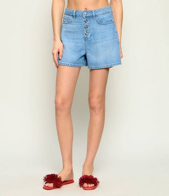 Szorty Liu Jo ze sklepu: Gomez Fashion Store w kategorii: Szorty - zdjęcie 874714-BD9-10338_LJ262W00003015A