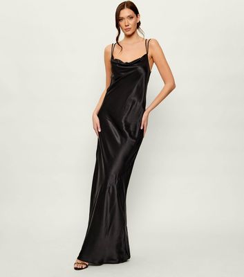 Sukienka Elisabetta Franchi ze sklepu: Gomez Fashion Store w kategorii: Sukienki - zdjęcie 874714-BD9-10338_EF262W000067110