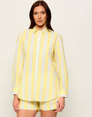 Koszula damska ST.Barth ze sklepu: Gomez Fashion Store w kategorii: Koszule damskie - zdjęcie 874714-BD9-10338_SB262W000008284