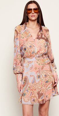 Guess - Sukienka na wiosnę ze sklepu: Gomez Fashion Store w kategorii: Sukienki - zdjęcie 874714-BD9-10338_GJ261W000087ZL1