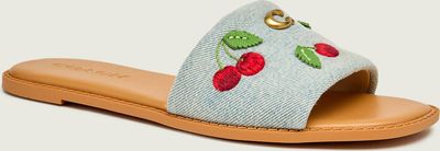 Klapki damskie na lato Coach ze sklepu: Gomez Fashion Store w kategorii: Klapki damskie - zdjęcie 874714-BD9-10338_CN262W000049306