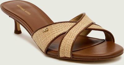 Klapki damskie na lato Michael Kors ze sklepu: Gomez Fashion Store w kategorii: Klapki damskie - zdjęcie 874714-BD9-10338_MK262W000033230