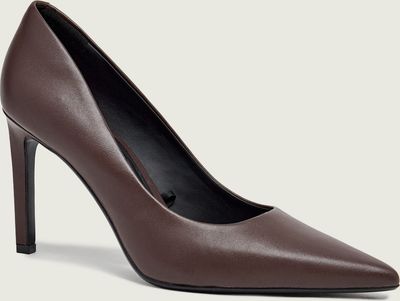 Czółenka Calvin Klein ze sklepu: Gomez Fashion Store w kategorii: Czółenka - zdjęcie 874714-BD9-10338_CK264W000001Y87
