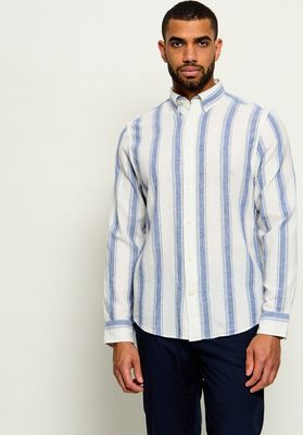 Koszula męska casualowa Gant ze sklepu: Gomez Fashion Store w kategorii: Koszule męskie - zdjęcie 874714-BD9-10338_GA262M000035442