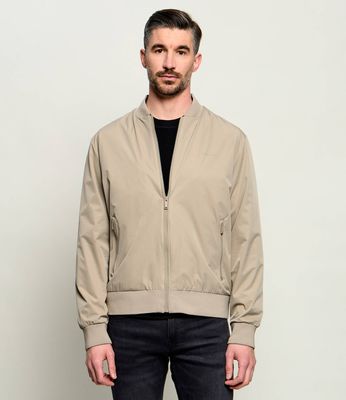 Kurtka męska zimowa Calvin Klein ze sklepu: Gomez Fashion Store w kategorii: Kurtki męskie - zdjęcie 874714-BD9-10338_CK264M000030D46