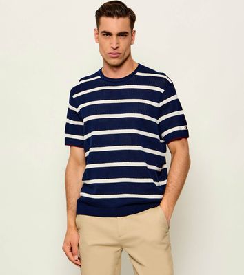 Tommy Hilfiger - T-shirt męski na wiosnę ze sklepu: Gomez Fashion Store w kategorii: T-shirty męskie - zdjęcie 874714-BD9-10338_TH264M000064F32