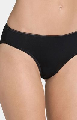 Majtki damskie klasyczne ze sklepu: Intymna w kategorii: Majtki damskie - zdjęcie 9621D59-45C-2676_211132