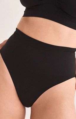 Majtki damskie klasyczne ze sklepu: Intymna w kategorii: Majtki damskie - zdjęcie 9621D59-45C-2676_222939