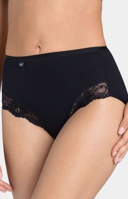 Majtki damskie koronkowe w stylu klasycznym ze sklepu: Intymna w kategorii: Majtki damskie - zdjęcie 9621D59-45C-2676_52058