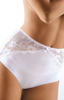 Majtki damskie z koronką ze sklepu: Intymna w kategorii: Majtki damskie - zdjęcie 9621D59-45C-2676_63966