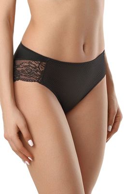 Majtki damskie w stylu klasycznym ze sklepu: Intymna w kategorii: Majtki damskie - zdjęcie 9621D59-45C-2676_155783