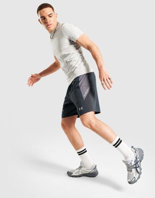 Spodenki męskie na zimę Under Armour ze sklepu: JD Sports  w kategorii: Spodenki męskie - zdjęcie 9C9C4A-9AA-13709_6007953-016