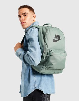 Plecak jesienny Nike ze sklepu: JD Sports  w kategorii: Plecaki - zdjęcie 9C9C4A-9AA-13709_DC4244-364