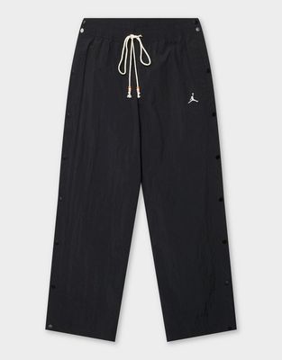 Jordan - Spodnie męskie jesienne ze sklepu: JD Sports  w kategorii: Spodnie męskie - zdjęcie 9C9C4A-9AA-13709_IF1951-010