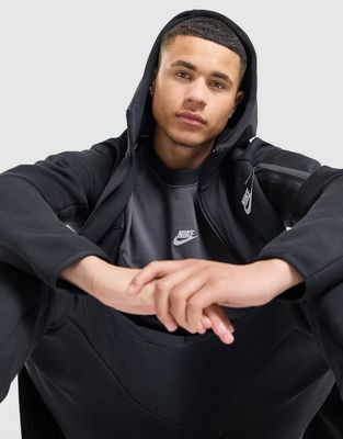 Bluza męska na jesień Nike ze sklepu: JD Sports  w kategorii: Bluzy męskie - zdjęcie 9C9C4A-9AA-13709_IH4301-016