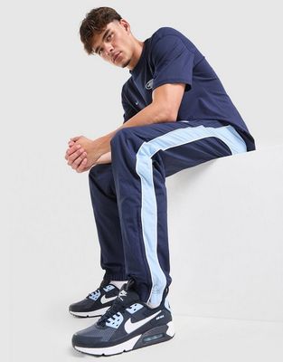 Spodnie męskie na lato Nike ze sklepu: JD Sports  w kategorii: Spodnie męskie - zdjęcie 9C9C4A-9AA-13709_IU5691-451