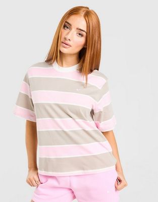 Bluzka damska letnia Nike ze sklepu: JD Sports  w kategorii: Bluzki damskie - zdjęcie 9C9C4A-9AA-13709_JA2846-236