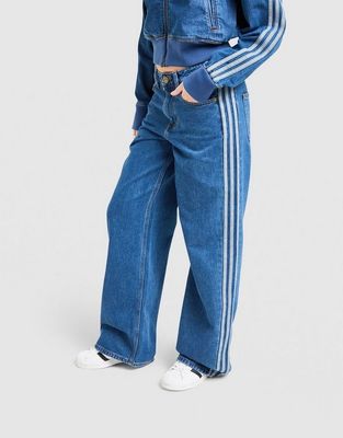 Jeansy damskie wiosenne adidas ze sklepu: JD Sports  w kategorii: Jeansy damskie - zdjęcie 9C9C4A-9AA-13709_KD2935