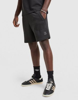 adidas - Spodenki męskie ze sklepu: JD Sports  w kategorii: Spodenki męskie - zdjęcie 9C9C4A-9AA-13709_KV6078