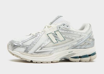 Buty sportowe damskie New Balance ze sklepu: JD Sports  w kategorii: Buty sportowe damskie - zdjęcie 9C9C4A-9AA-13709_M1906REE