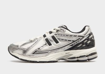 Buty sportowe damskie na zimę New Balance ze sklepu: JD Sports  w kategorii: Buty sportowe damskie - zdjęcie 9C9C4A-9AA-13709_M1906RER