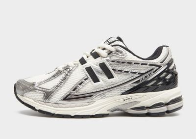 Buty sportowe damskie na zimę New Balance ze sklepu: JD Sports  w kategorii: Buty sportowe damskie - zdjęcie 9C9C4A-9AA-13709_M1906RER