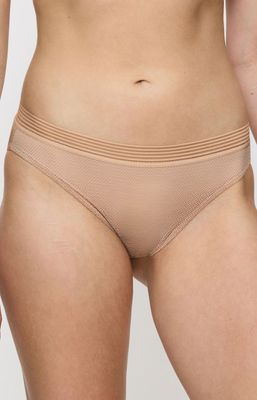 Triumph - Majtki damskie bez wzorów w stylu klasycznym ze sklepu: Primodo w kategorii: Majtki damskie - zdjęcie A0D05E-522-13421_112858