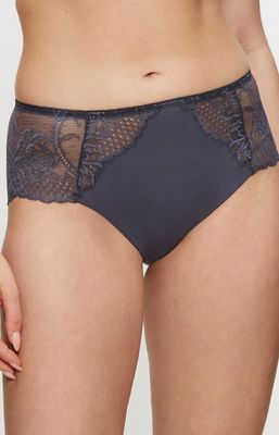 Majtki damskie eleganckie Triumph ze sklepu: Primodo w kategorii: Majtki damskie - zdjęcie A0D05E-522-13421_157827