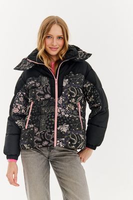 Kurtka damska elegancka NAOKO-STORE.pl ze sklepu: NAOKO w kategorii: Kurtki damskie - zdjęcie A8F38C0-26C-6400_15565093667189