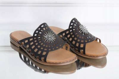 Klapki damskie casualowe Olika ze sklepu: olika.com.pl w kategorii: Klapki damskie - zdjęcie AE84B5C-5EA-3073_16380