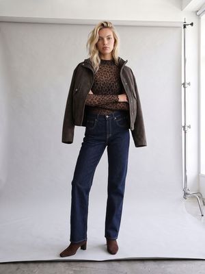 Jeansy damskie Sinsay ze sklepu: Sinsay w kategorii: Jeansy damskie - zdjęcie CC22A15-4CA-6968_050JS