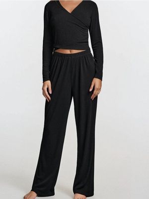Piżama elegancka Sinsay ze sklepu: Sinsay w kategorii: Piżamy damskie - zdjęcie CC22A15-4CA-6968_147GF
