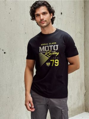 T-shirt męski na wiosnę ze sklepu: Sinsay w kategorii: T-shirty męskie - zdjęcie CC22A15-4CA-6968_257HL