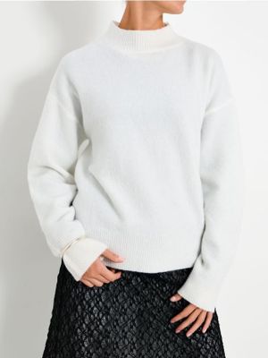 Sweter damski casual ze sklepu: Sinsay w kategorii: Swetry damskie - zdjęcie CC22A15-4CA-6968_282GT