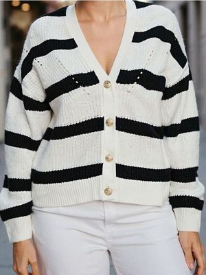 Sweter damski casual ze sklepu: Sinsay w kategorii: Swetry damskie - zdjęcie CC22A15-4CA-6968_370FJ