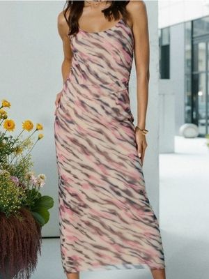 Sukienka casual ze sklepu: Sinsay w kategorii: Sukienki - zdjęcie CC22A15-4CA-6968_408CH