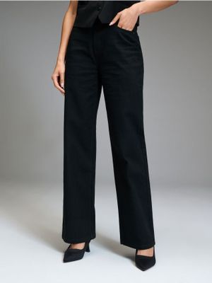 Jeansy damskie casual ze sklepu: Sinsay w kategorii: Jeansy damskie - zdjęcie CC22A15-4CA-6968_443BB