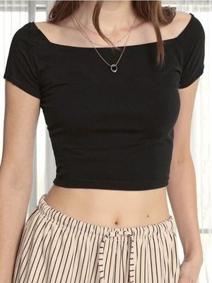 Bluzka damska casual ze sklepu: Sinsay w kategorii: Bluzki damskie - zdjęcie CC22A15-4CA-6968_508EU