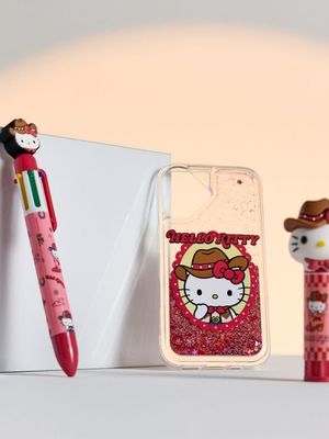 Etui wiosenny Sinsay ze sklepu: Sinsay w kategorii: Etui - zdjęcie CC22A15-4CA-6968_588JN