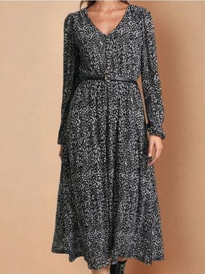 Sukienka casual Sinsay ze sklepu: Sinsay w kategorii: Sukienki - zdjęcie CC22A15-4CA-6968_601FI