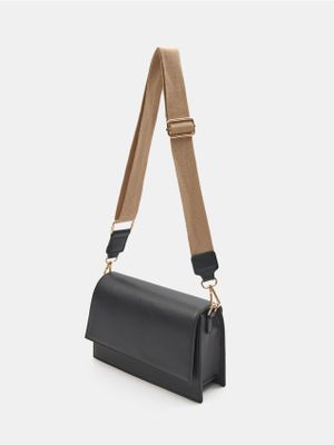 Listonoszka elegancka ze sklepu: Sinsay w kategorii: Listonoszki - zdjęcie CC22A15-4CA-6968_607EK